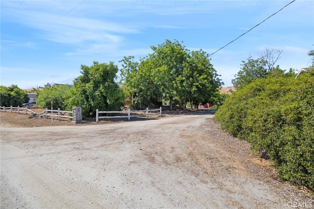 30745 Dorsey Dr, Exeter, CA 93221