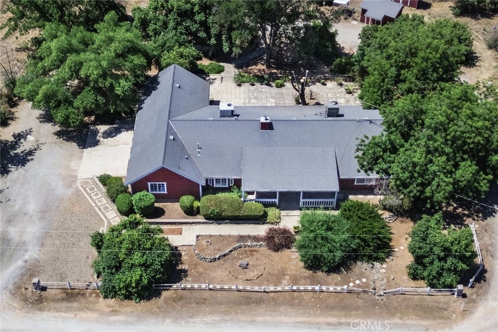 30745 Dorsey Dr, Exeter, CA 93221