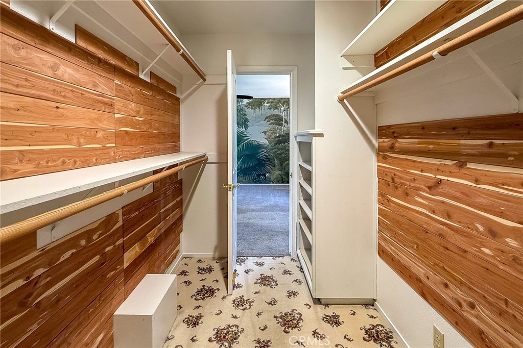1951 Pierce Ave, Cambria, CA 93428