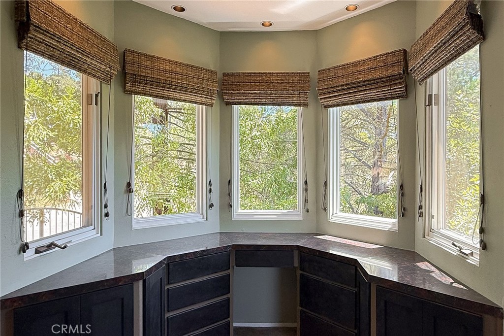 1951 Pierce Ave, Cambria, CA 93428