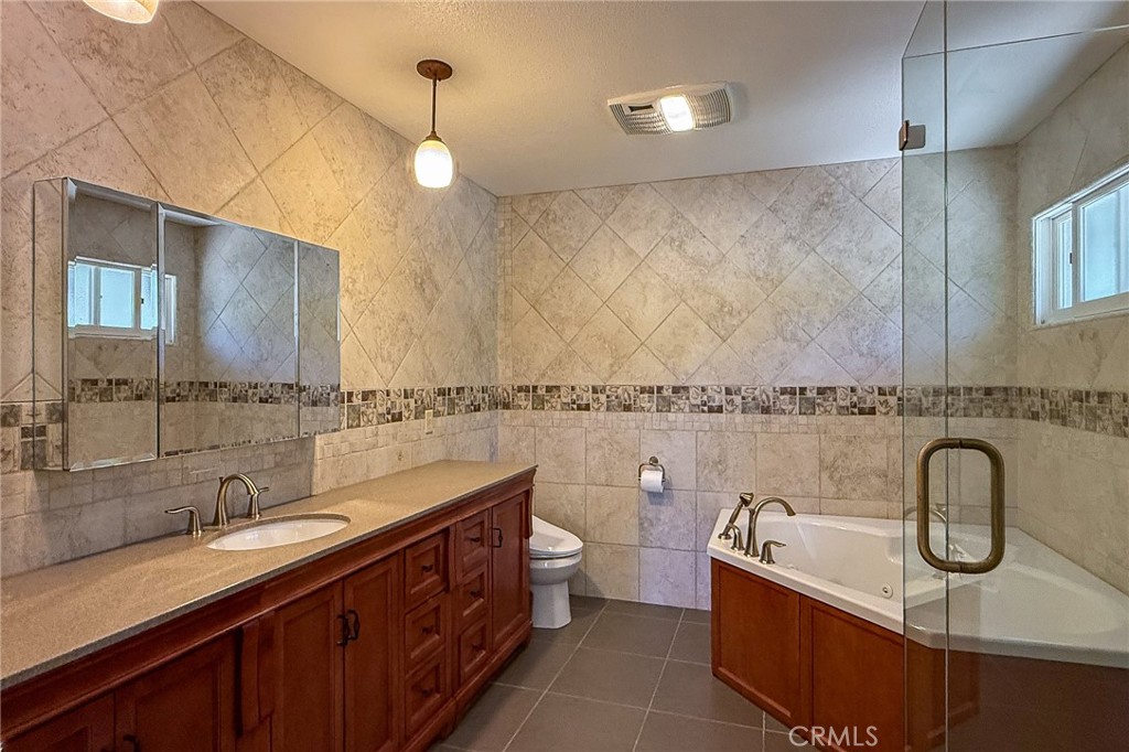 1951 Pierce Ave, Cambria, CA 93428