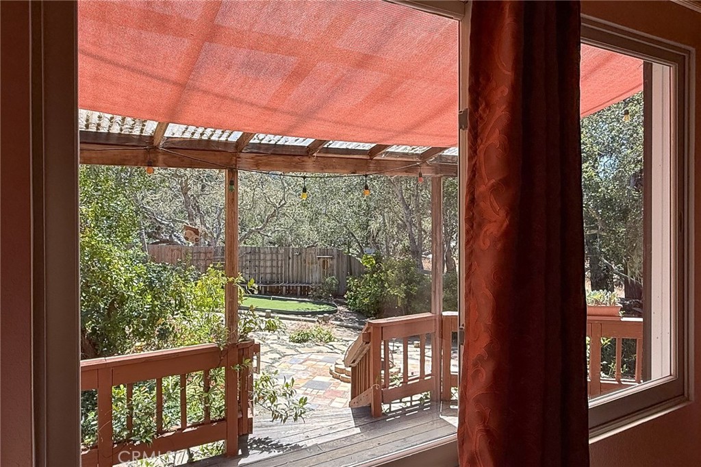 1951 Pierce Ave, Cambria, CA 93428