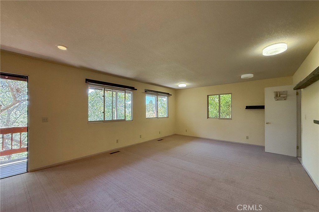 1951 Pierce Ave, Cambria, CA 93428