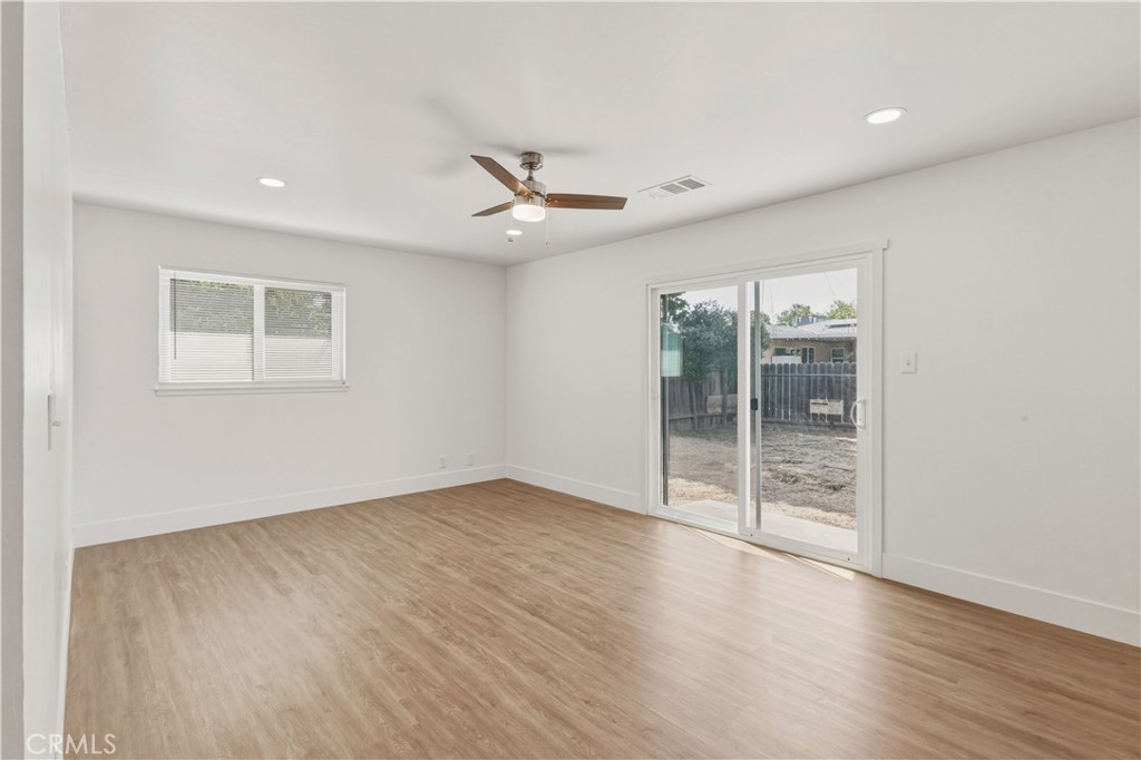 5703 E Hampton, Fresno, CA 93727