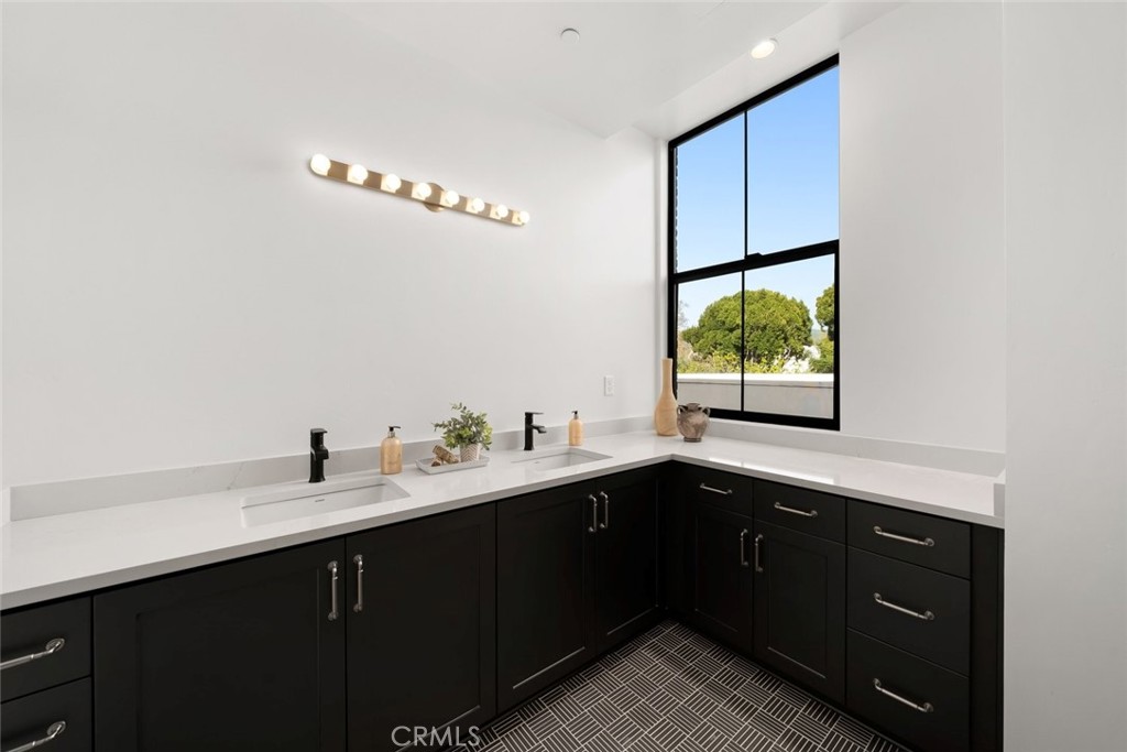 581 Higuera St #204, San Luis Obispo, CA 93401