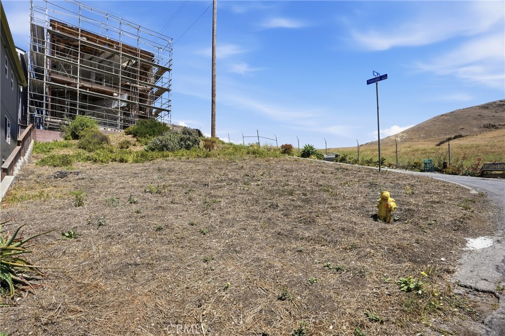 497 Oahu St, Morro Bay, CA 93442