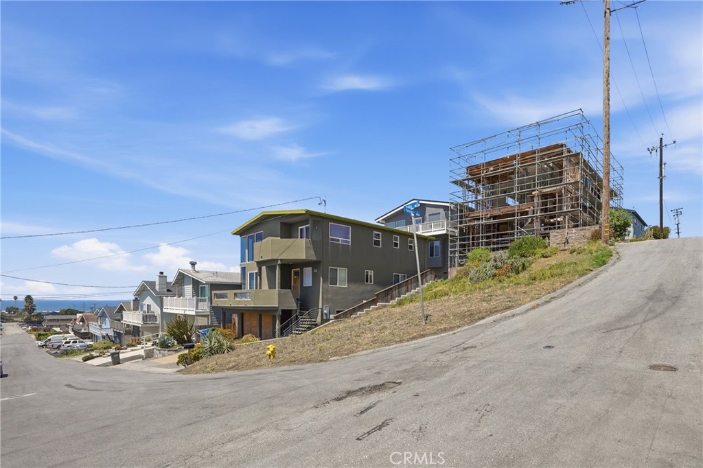 497 Oahu St, Morro Bay, CA 93442