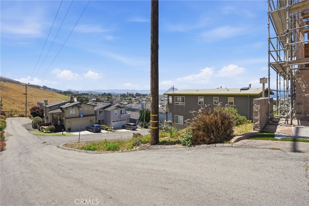 497 Oahu St, Morro Bay, CA 93442