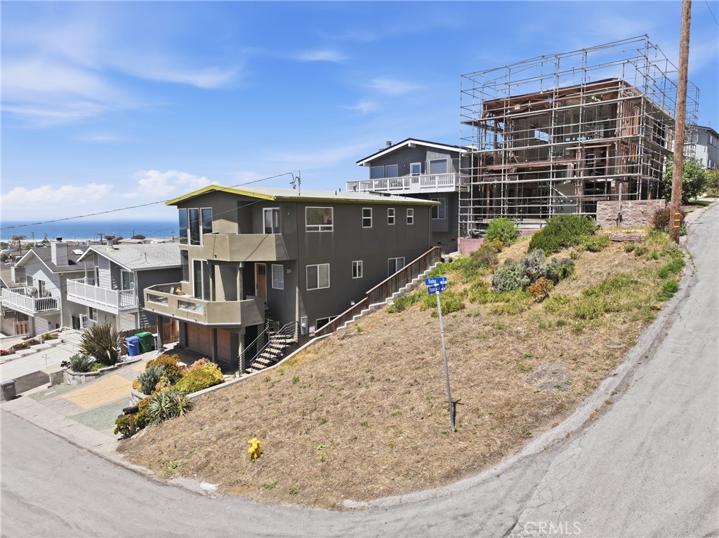 497 Oahu St, Morro Bay, CA 93442