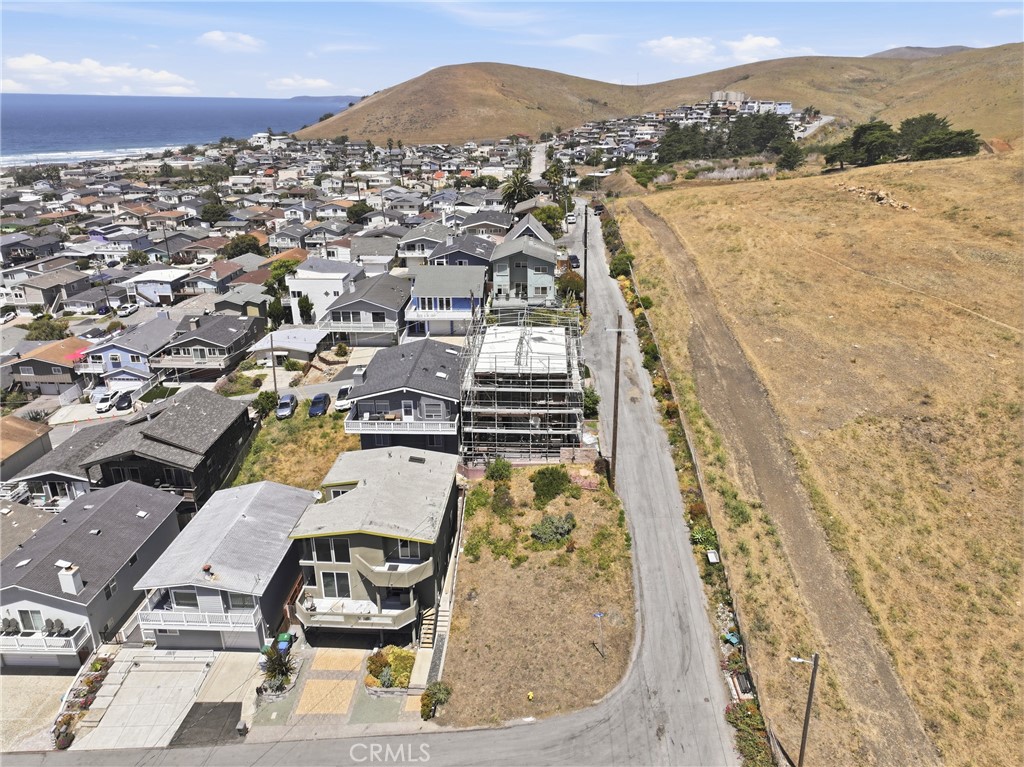 497 Oahu St, Morro Bay, CA 93442