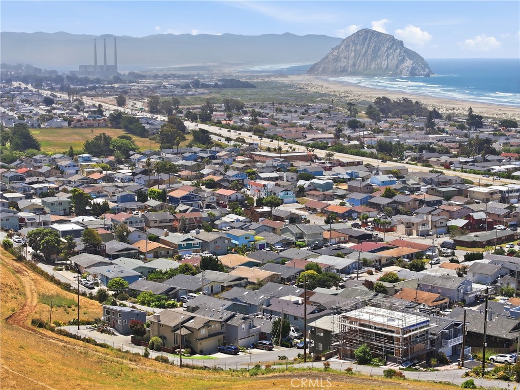 497 Oahu St, Morro Bay, CA 93442