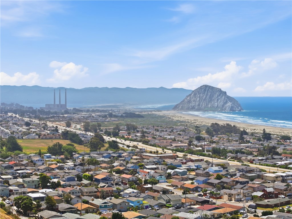 497 Oahu St, Morro Bay, CA 93442