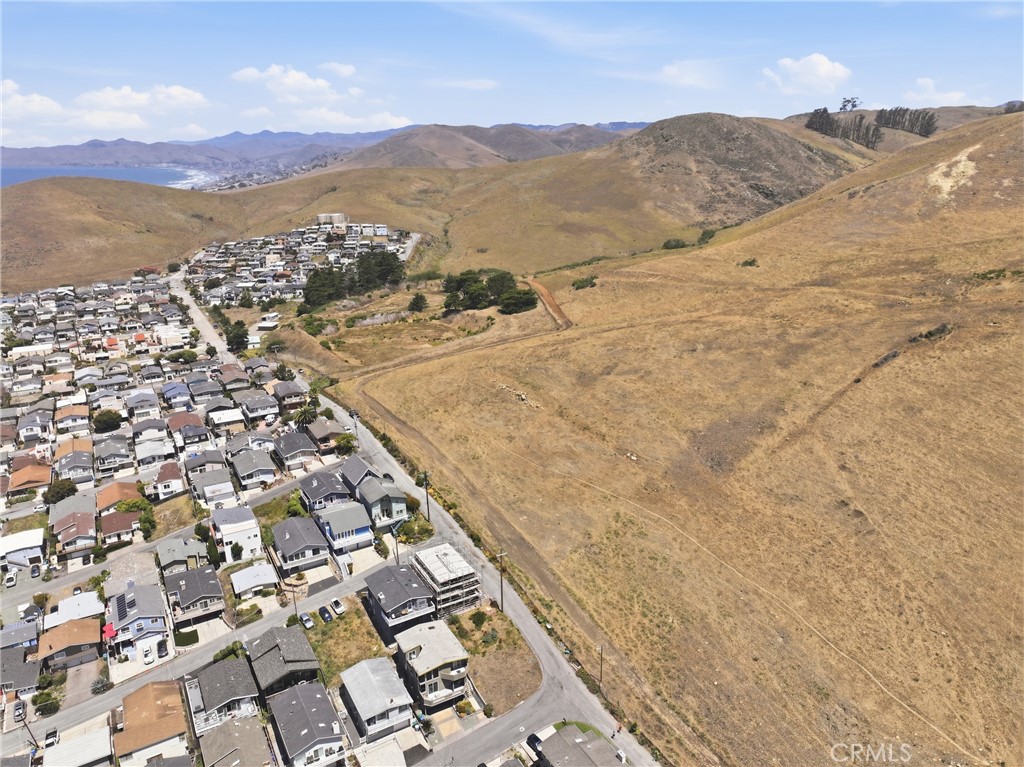 497 Oahu St, Morro Bay, CA 93442