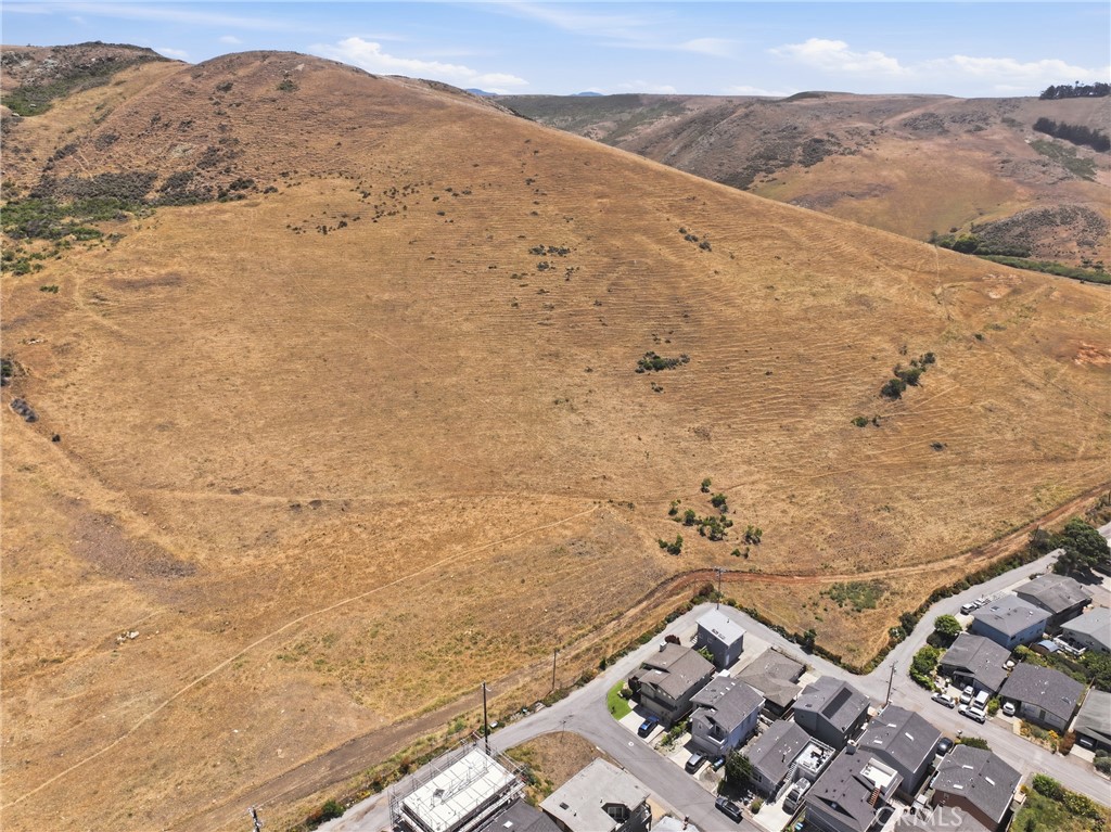 497 Oahu St, Morro Bay, CA 93442