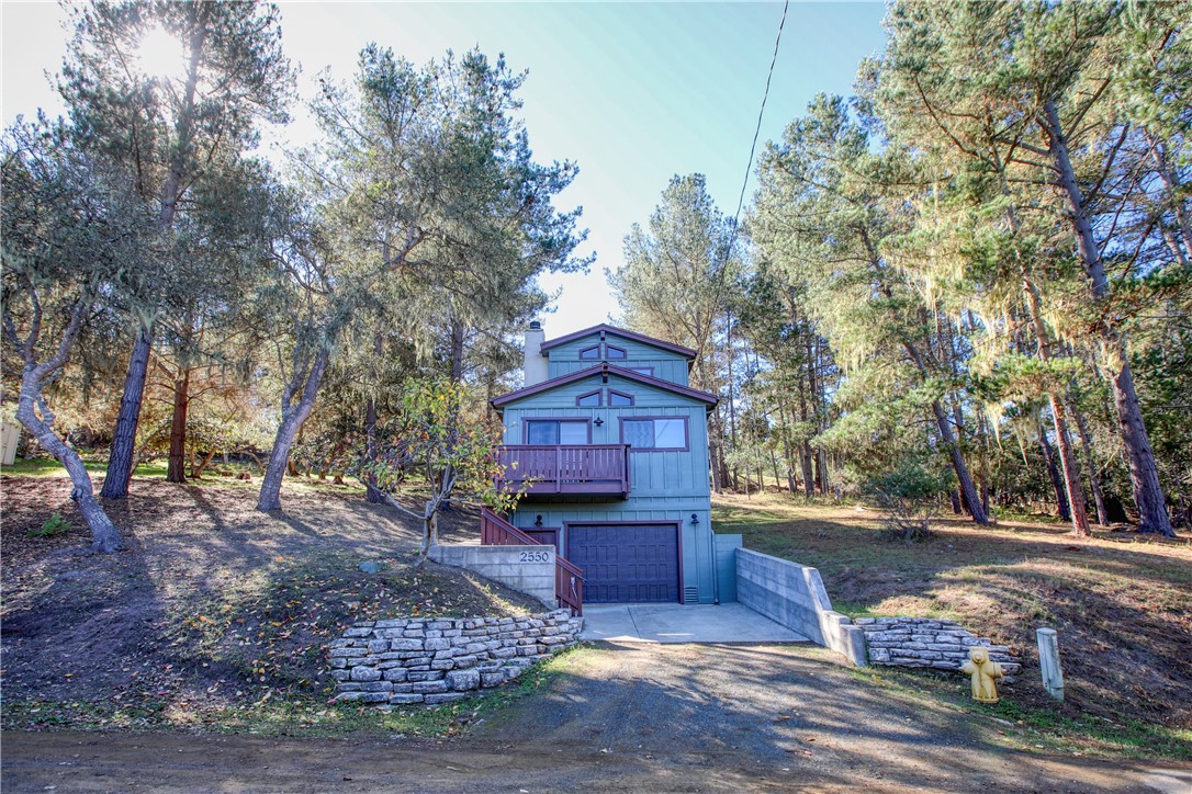 2550 Emerson Rd, Cambria, CA 93428