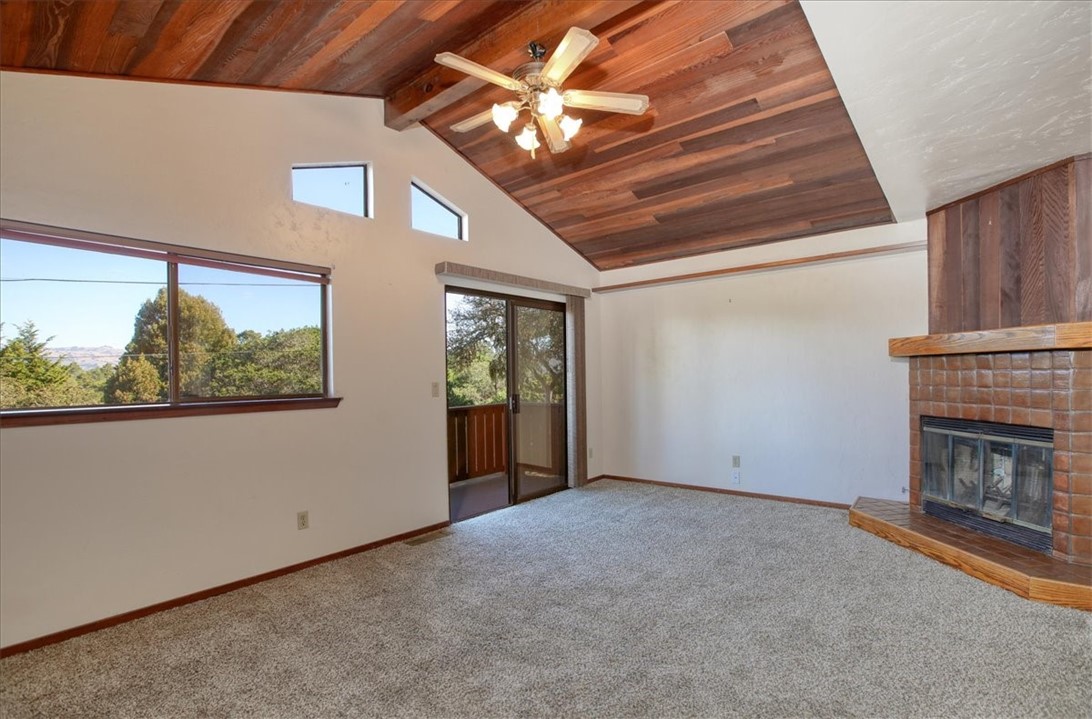 2550 Emerson Rd, Cambria, CA 93428
