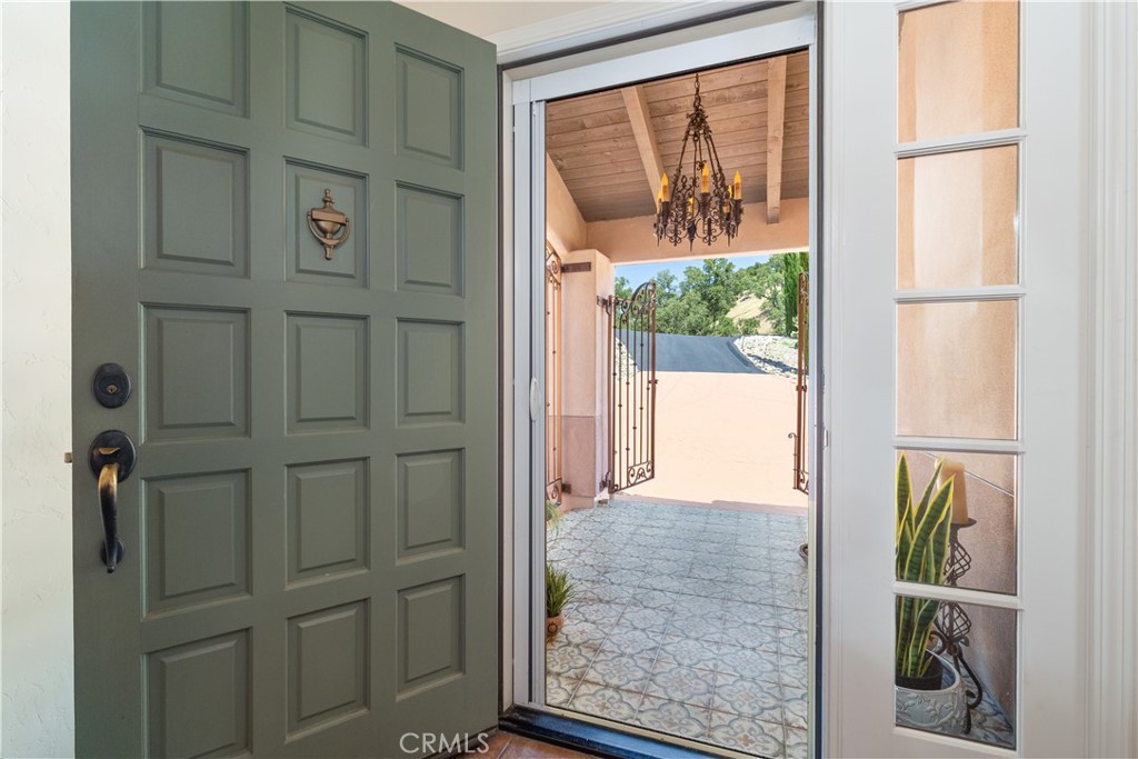 9905 Corriente, Atascadero, CA 93422