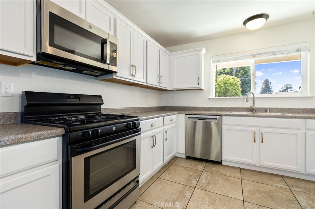 6949 Navajoa Ave, Atascadero, CA 93422