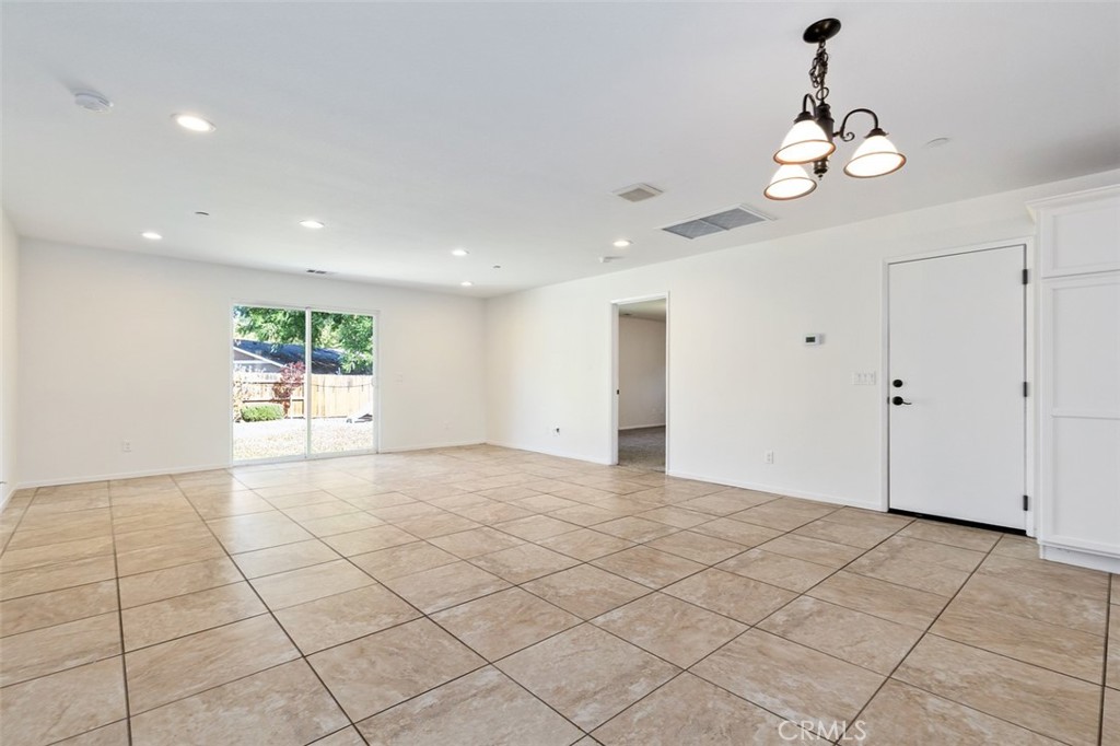 6949 Navajoa Ave, Atascadero, CA 93422