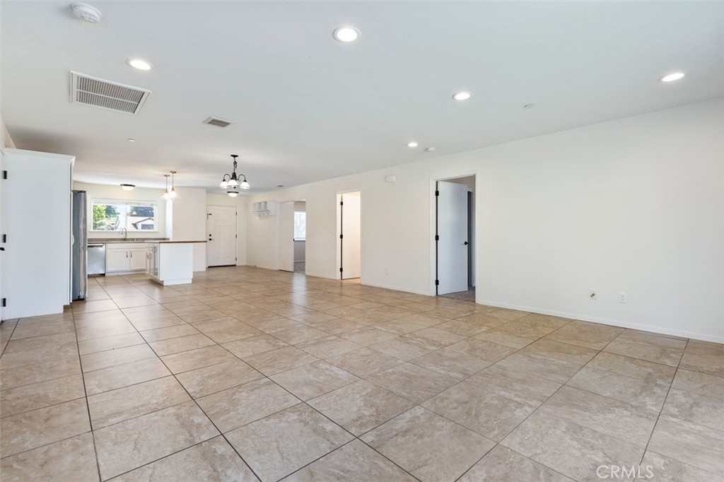 6949 Navajoa Ave, Atascadero, CA 93422