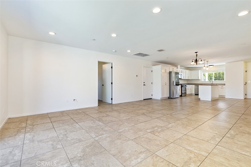 6949 Navajoa Ave, Atascadero, CA 93422