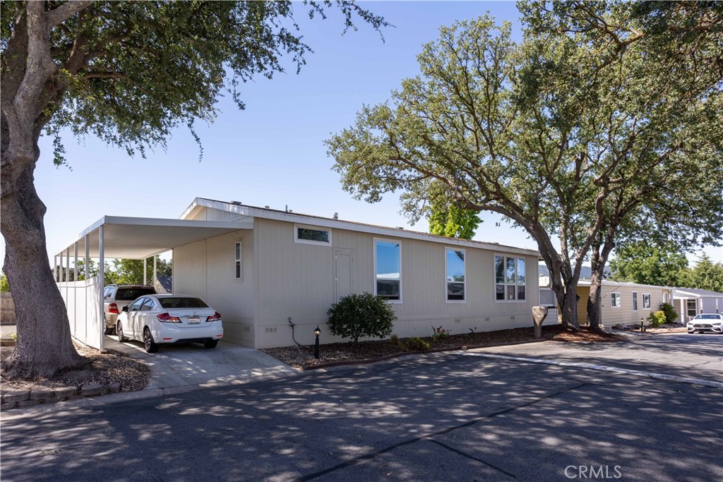 10968 Las Casitas, Atascadero, CA 93422
