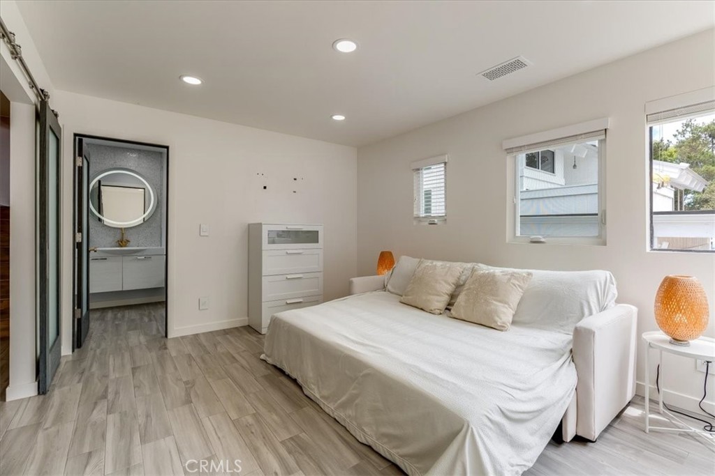 5950 Sunbury Ave, Cambria, CA 93428