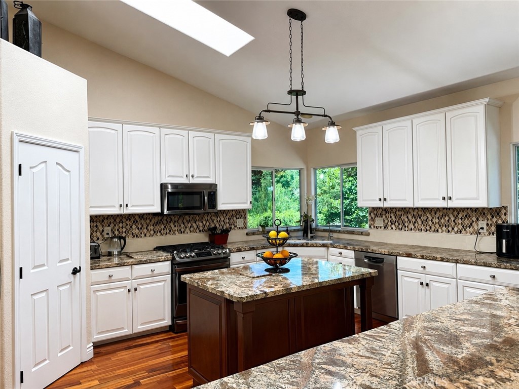 5781 Glenview, San Luis Obispo, CA 93401