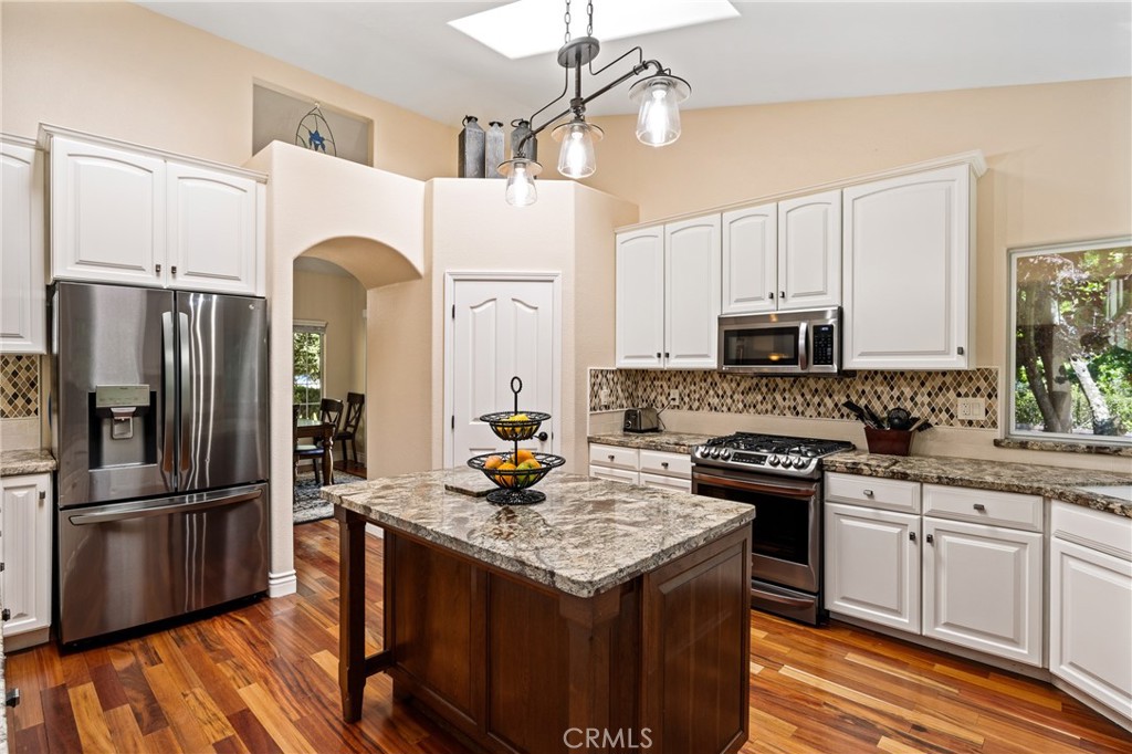 5781 Glenview, San Luis Obispo, CA 93401