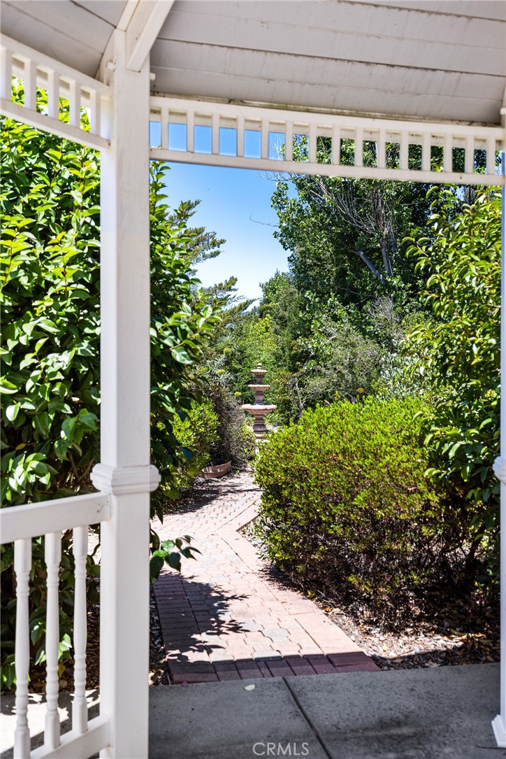 5781 Glenview, San Luis Obispo, CA 93401