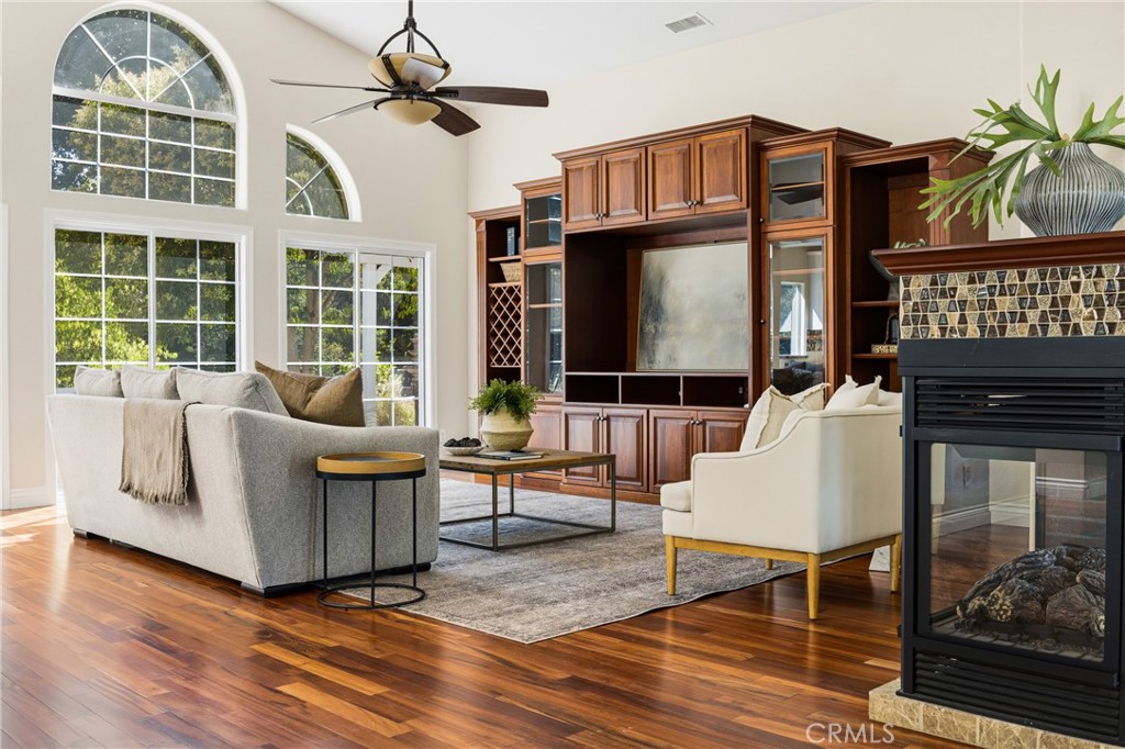 5781 Glenview, San Luis Obispo, CA 93401