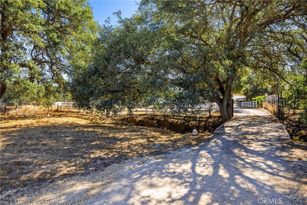 5920 Deer Creek, Paso Robles, CA 93446
