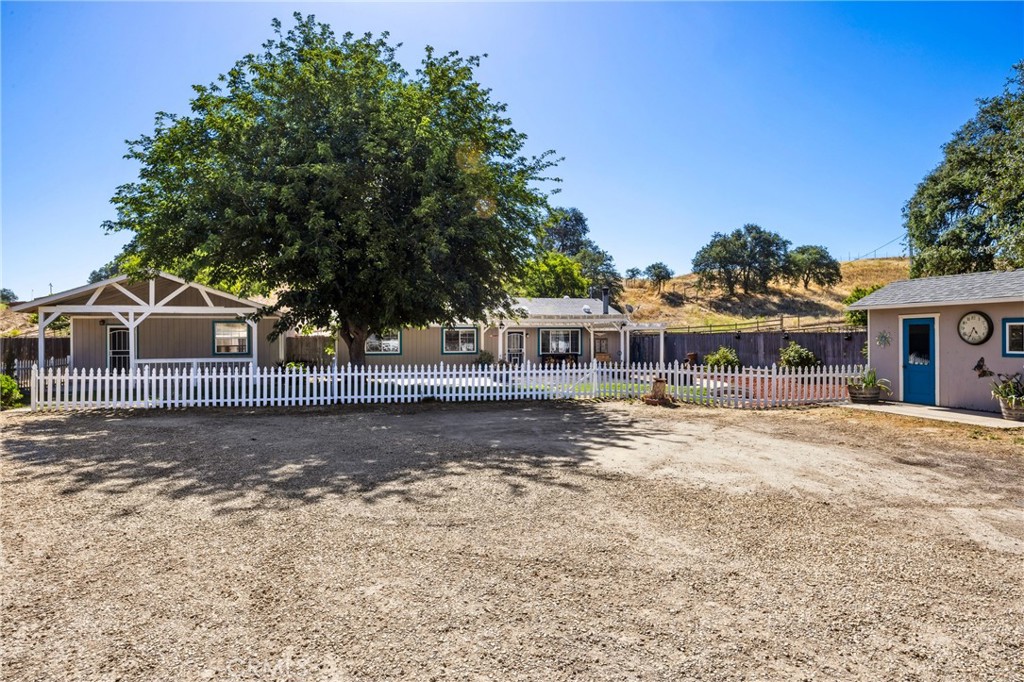 5920 Deer Creek, Paso Robles, CA 93446