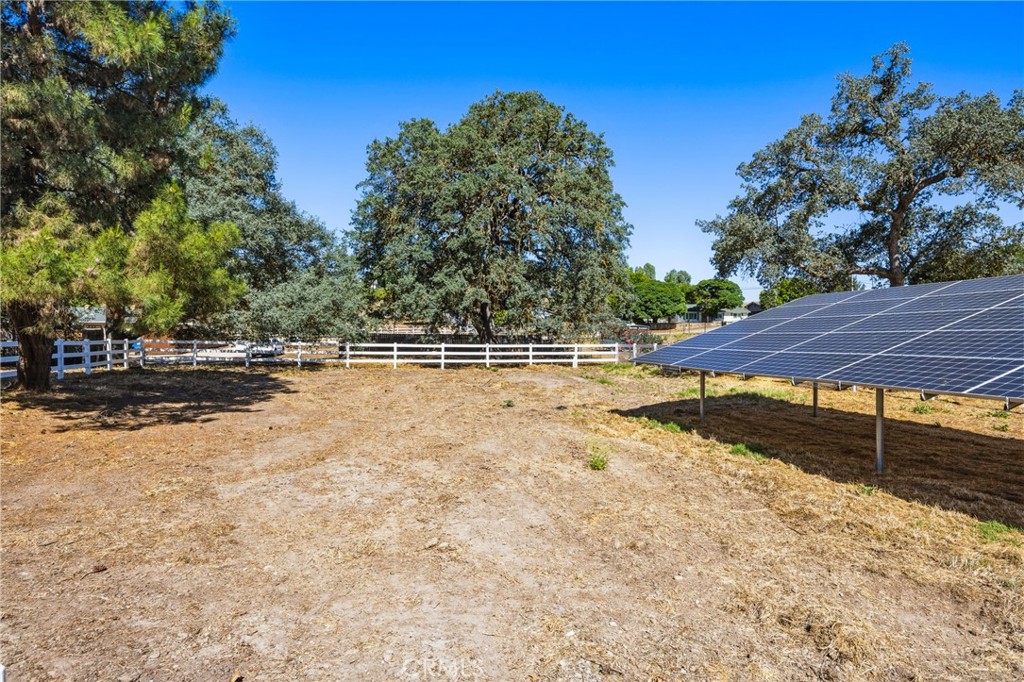 5920 Deer Creek, Paso Robles, CA 93446