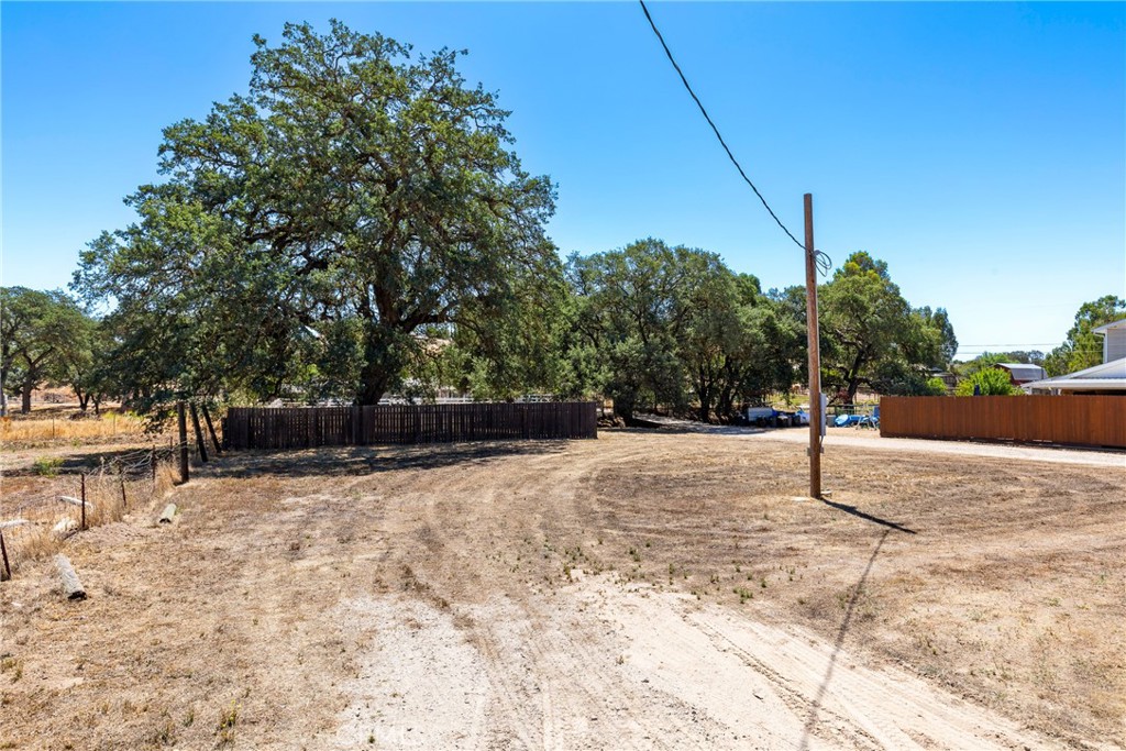 5920 Deer Creek, Paso Robles, CA 93446
