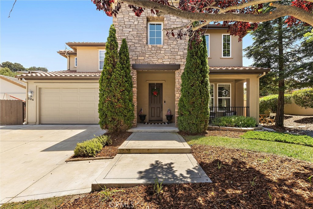 204 Vista Del Rio Ct, Paso Robles, CA 93446