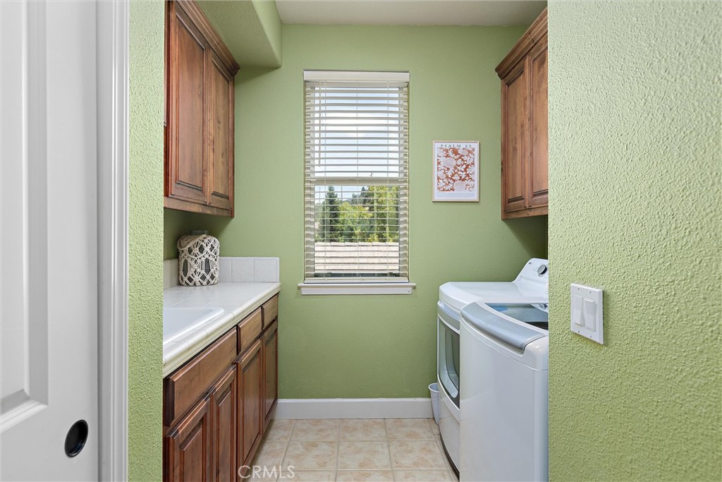 204 Vista Del Rio Ct, Paso Robles, CA 93446