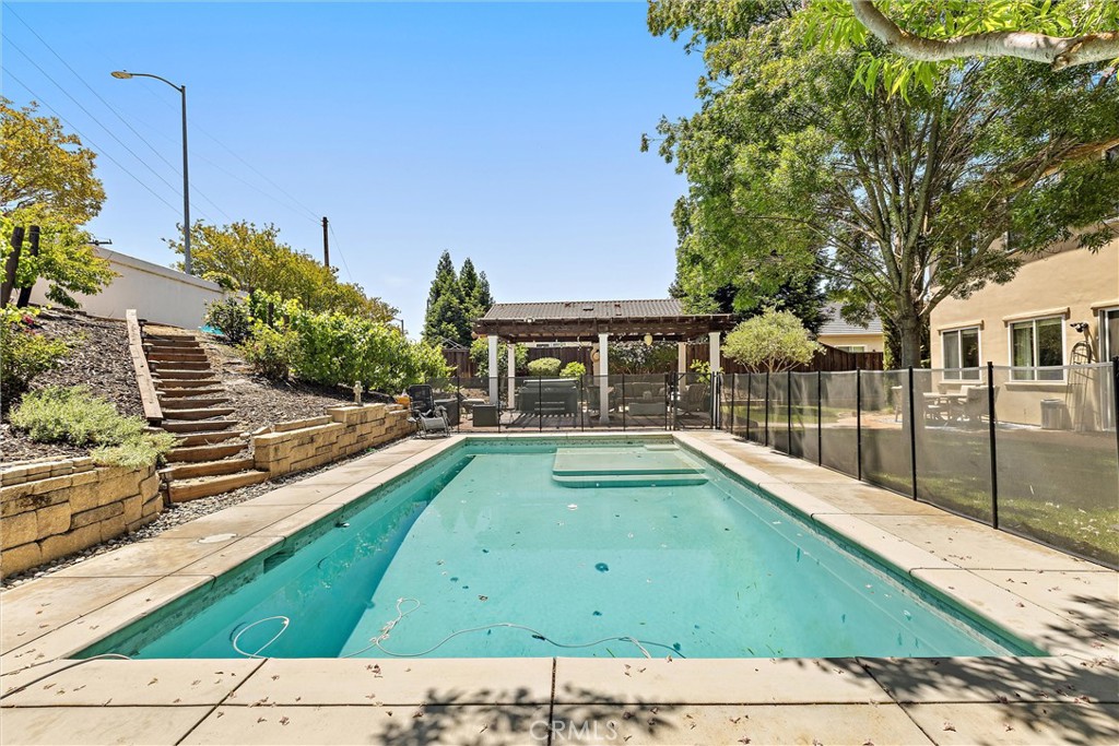 204 Vista Del Rio Ct, Paso Robles, CA 93446