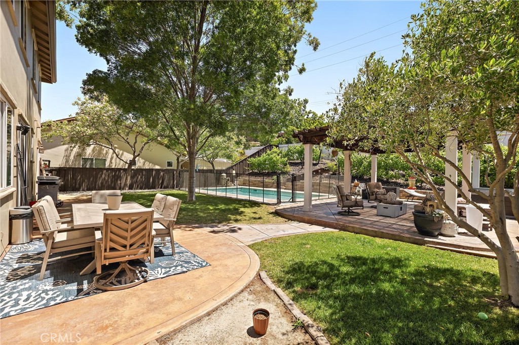 204 Vista Del Rio Ct, Paso Robles, CA 93446