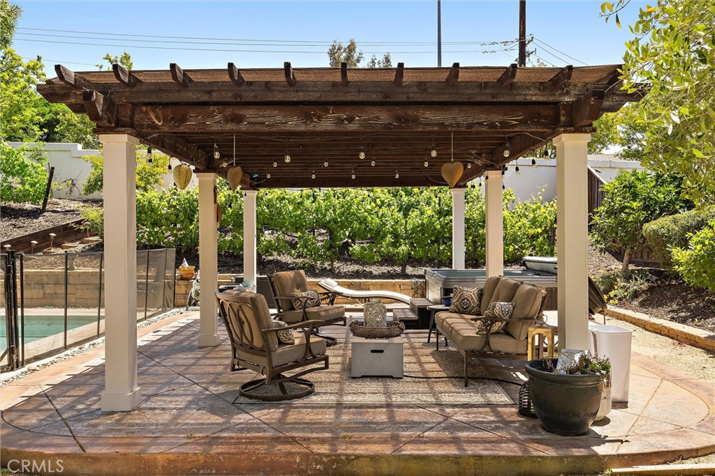 204 Vista Del Rio Ct, Paso Robles, CA 93446