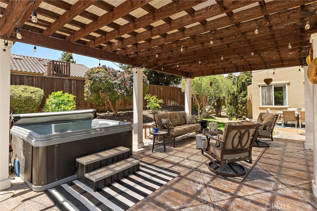 204 Vista Del Rio Ct, Paso Robles, CA 93446