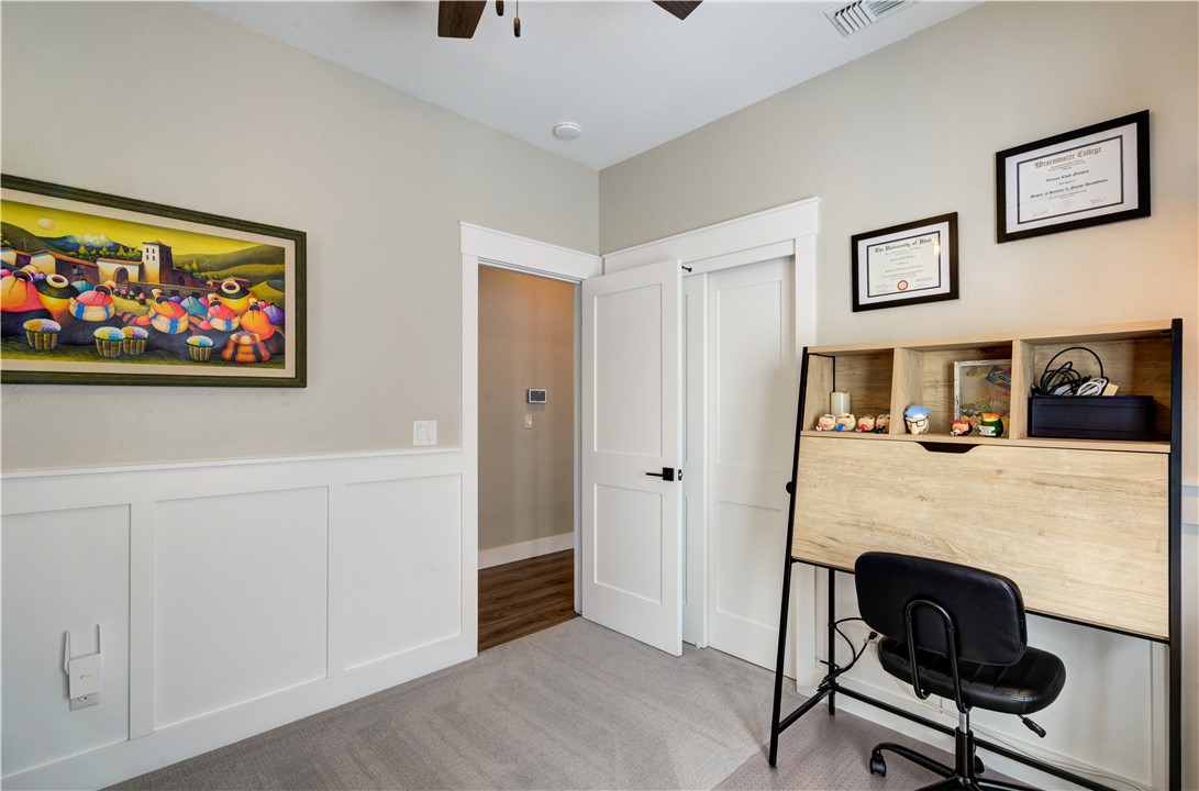 1812 E Oakmont, Fresno, CA 93730
