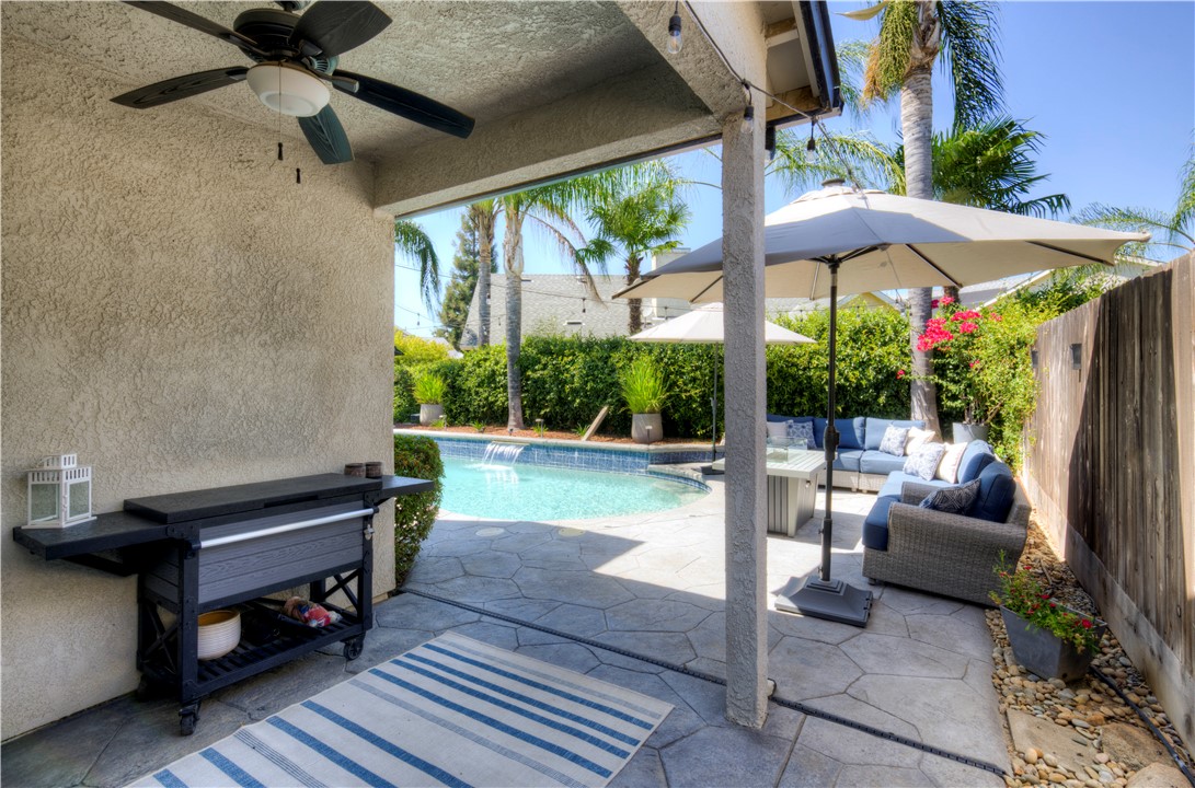 1812 E Oakmont, Fresno, CA 93730