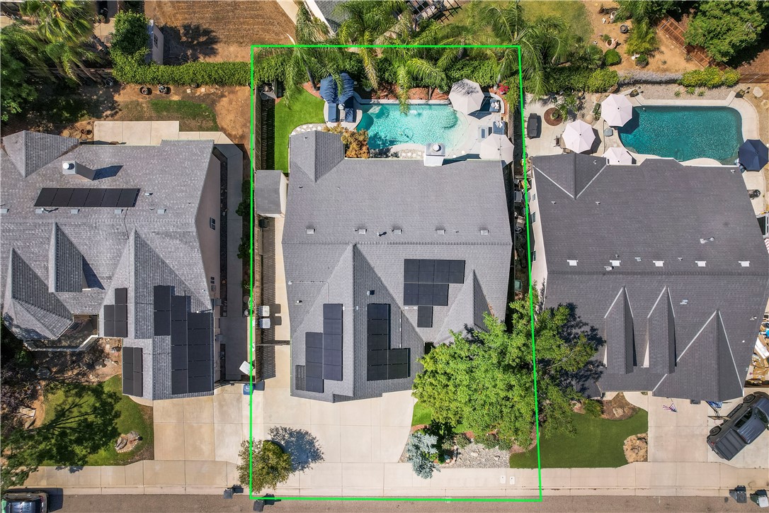 1812 E Oakmont, Fresno, CA 93730