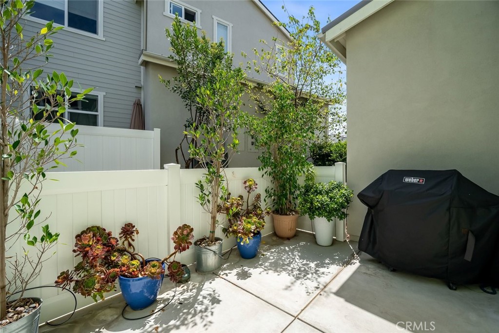 1225 Sponza Dr #1, San Luis Obispo, CA 93401