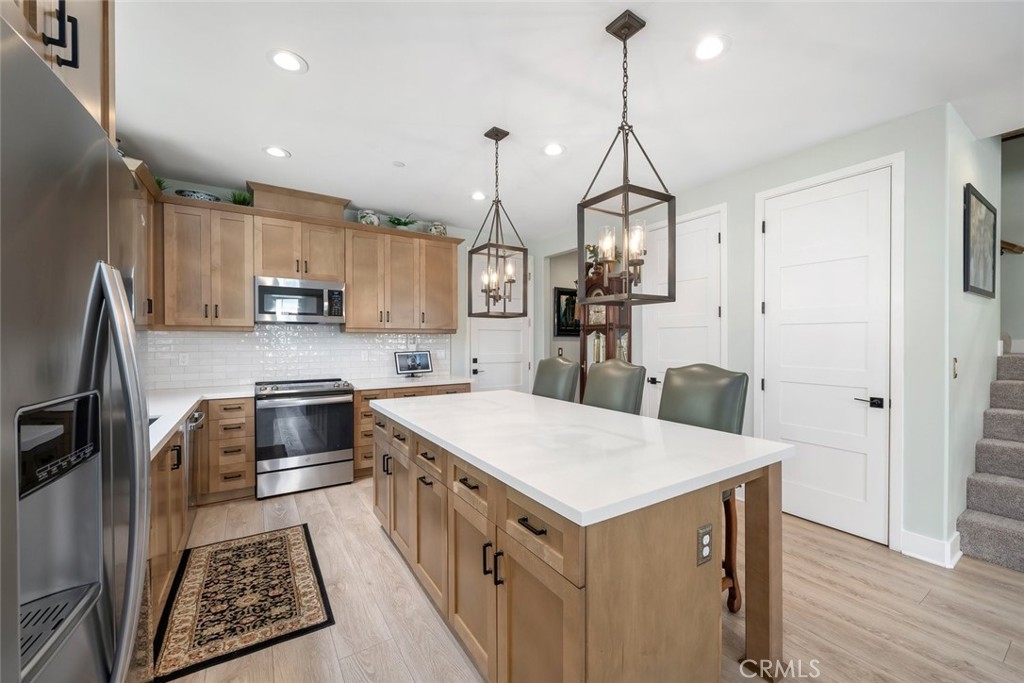 1225 Sponza Dr #1, San Luis Obispo, CA 93401