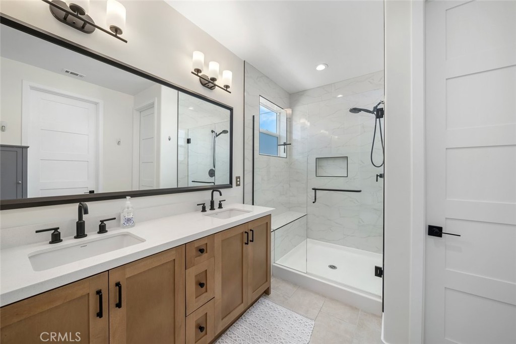 1225 Sponza Dr #1, San Luis Obispo, CA 93401