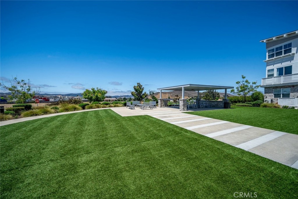 1225 Sponza Dr #1, San Luis Obispo, CA 93401