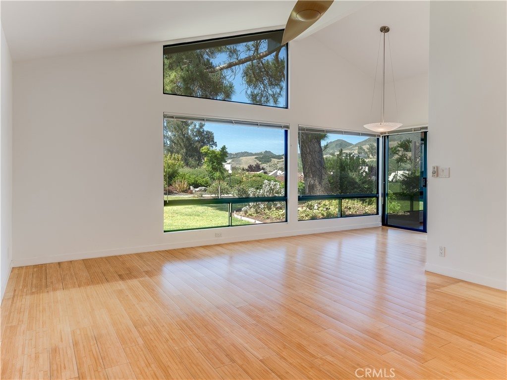21 Vista Ln, San Luis Obispo, CA 93401