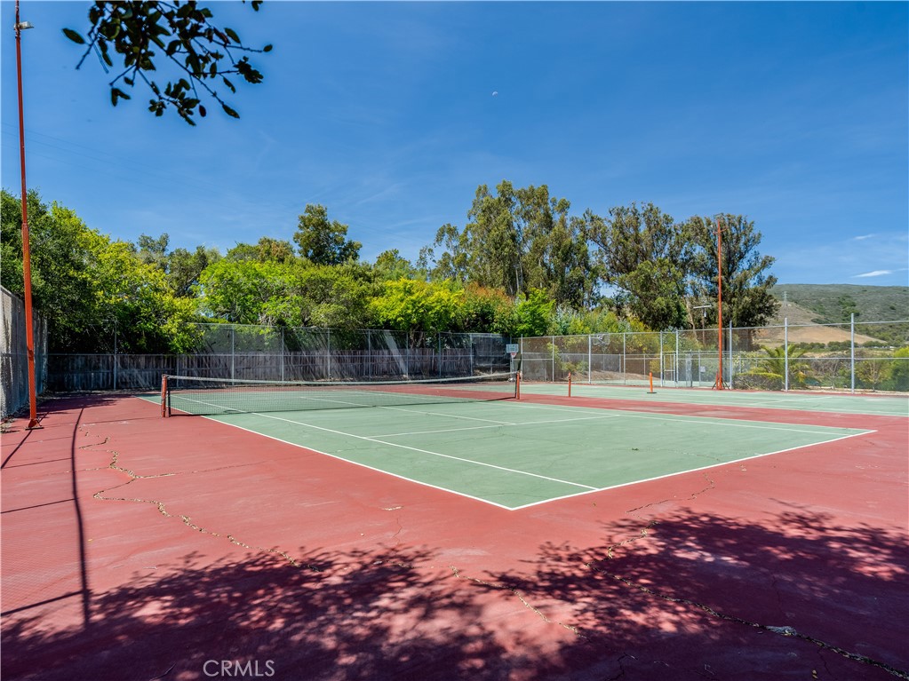 21 Vista Ln, San Luis Obispo, CA 93401